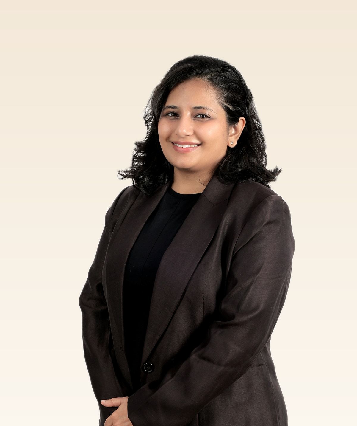 Dr. Divya Krishnani, MBBS, MD (Medicine), at her clinic in Surat
